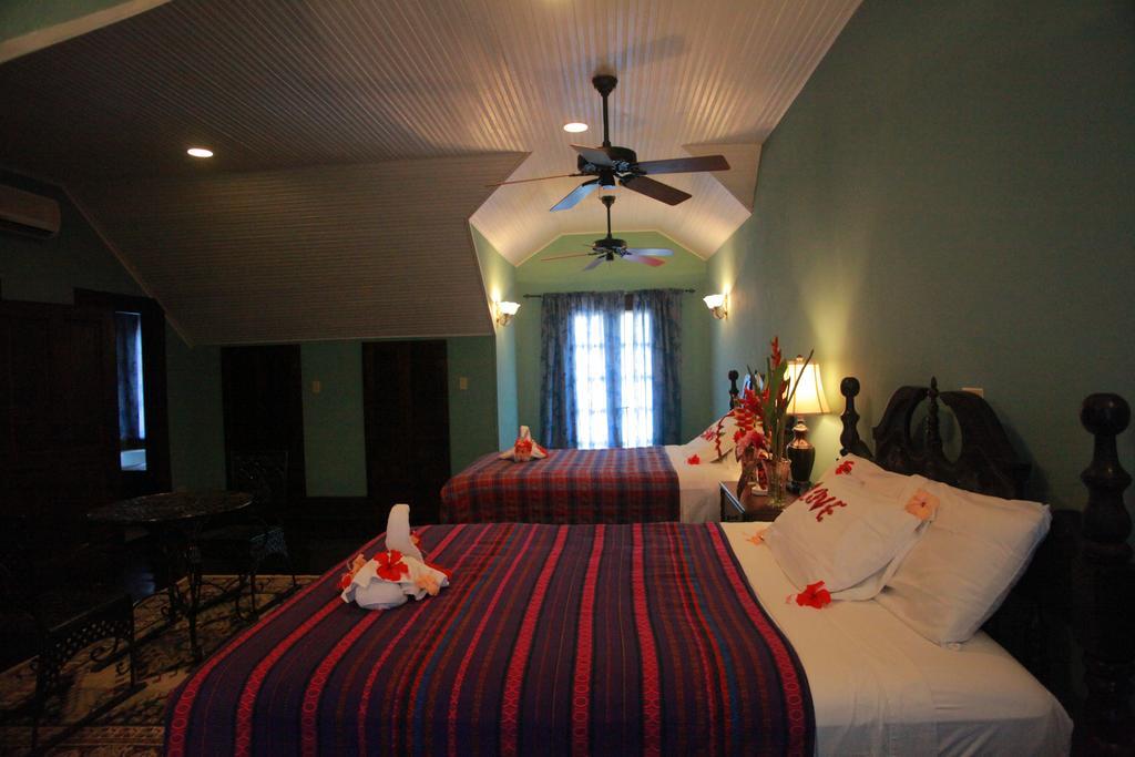 Mahogany Hall Luxury Boutique Resort San Ignacio Luaran gambar